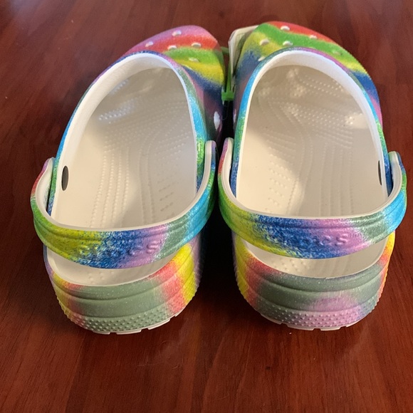 NWT Crocs - Picture 4 of 5